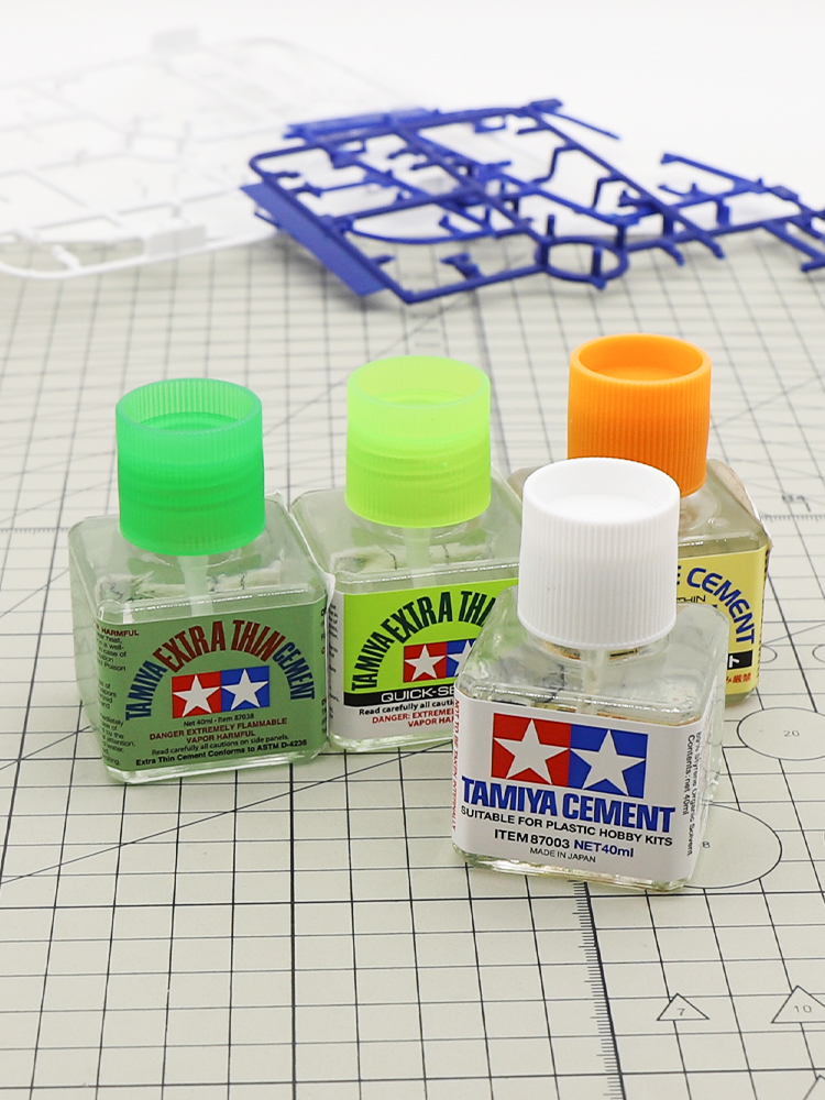 Płynny cement Tamiya do modelu – Tamiya Model Paint Set recenzja i cena